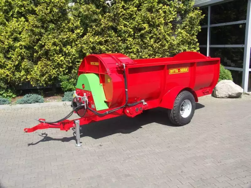 Разбрасыватель удобрений навесной DITTA-SERIA органических DS – RO (3 м3)